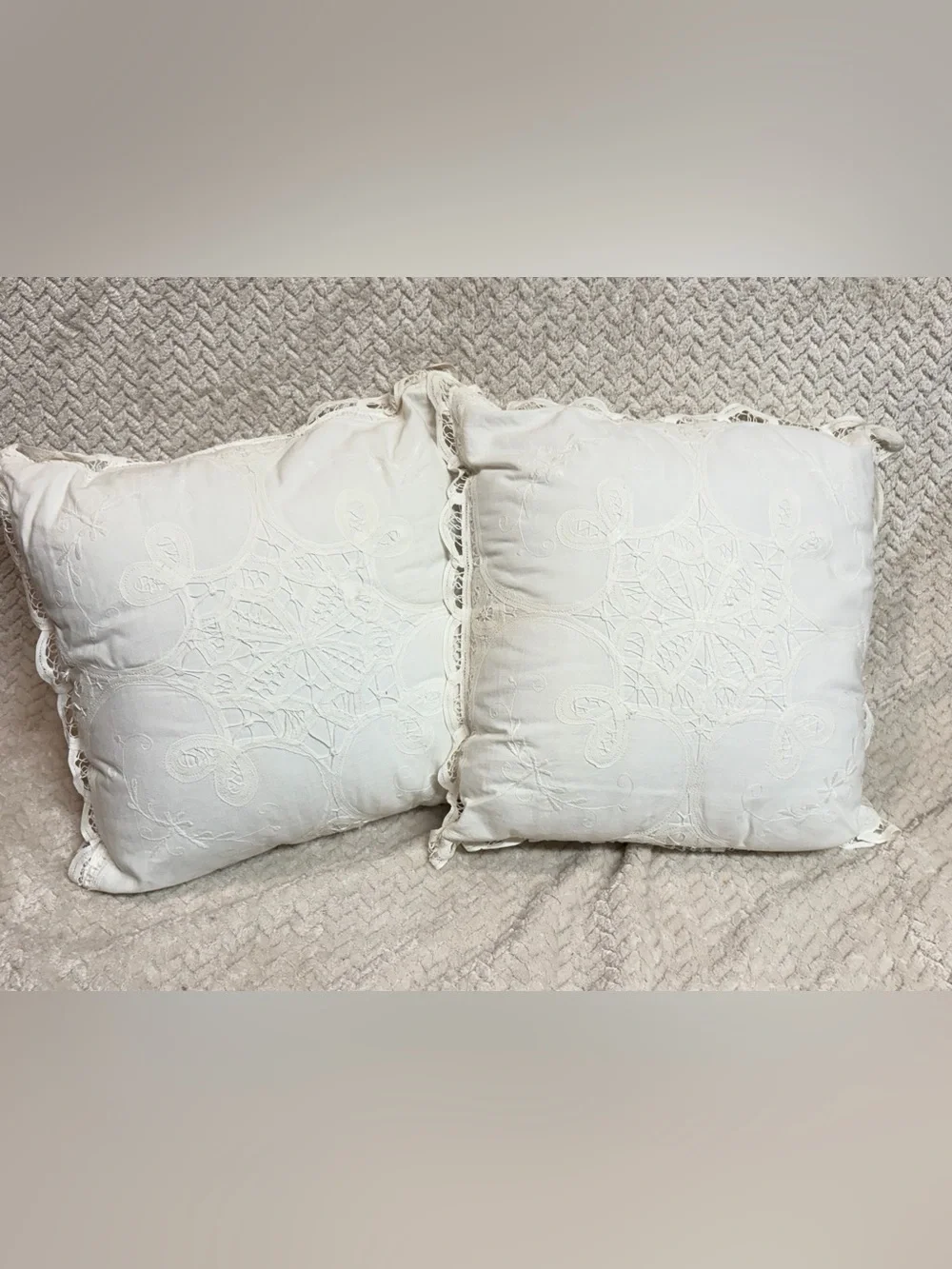 VTG Imperial Elegance White Cotton Battenberg Lace Throw Pillows Set of 2 14x14
